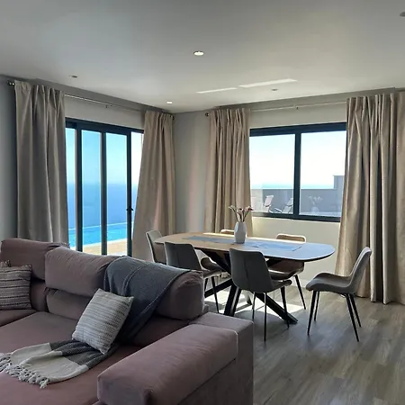 Diogo Вилла Понта-ду-Сол